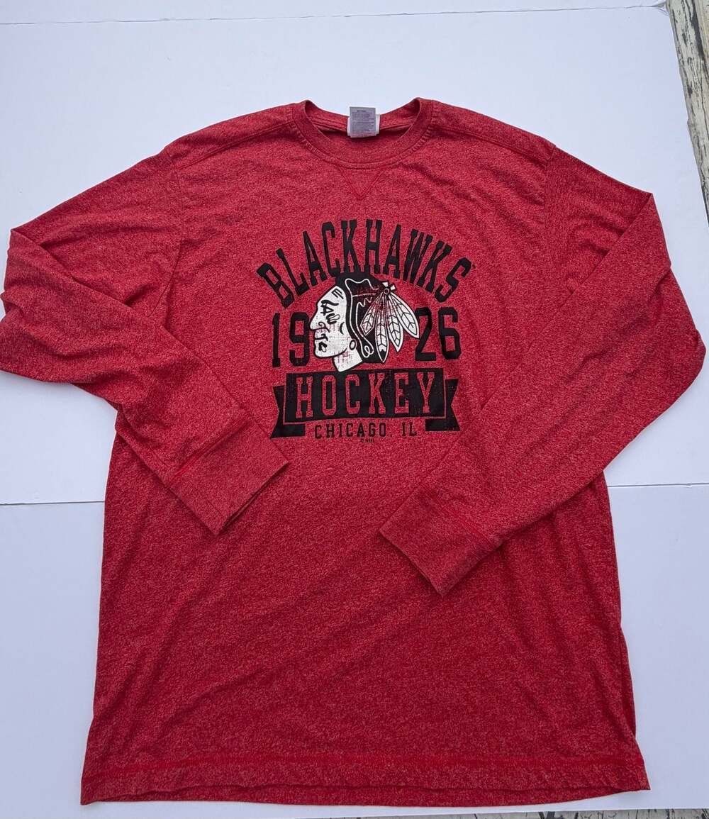 Chicago Blackhawks NHL Hockey 1926 Red Long Sleeve T-Shirt Men's Size XL